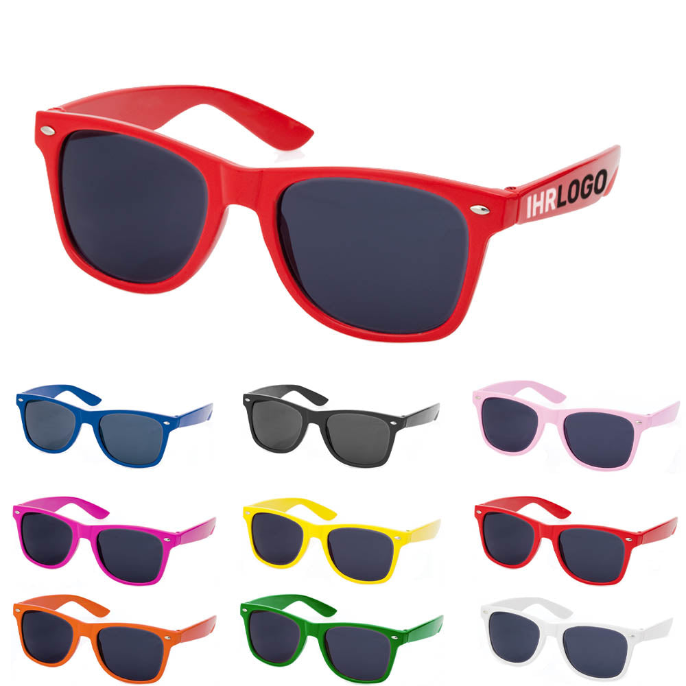 Sonnenbrille aus Kunststoff in Rot